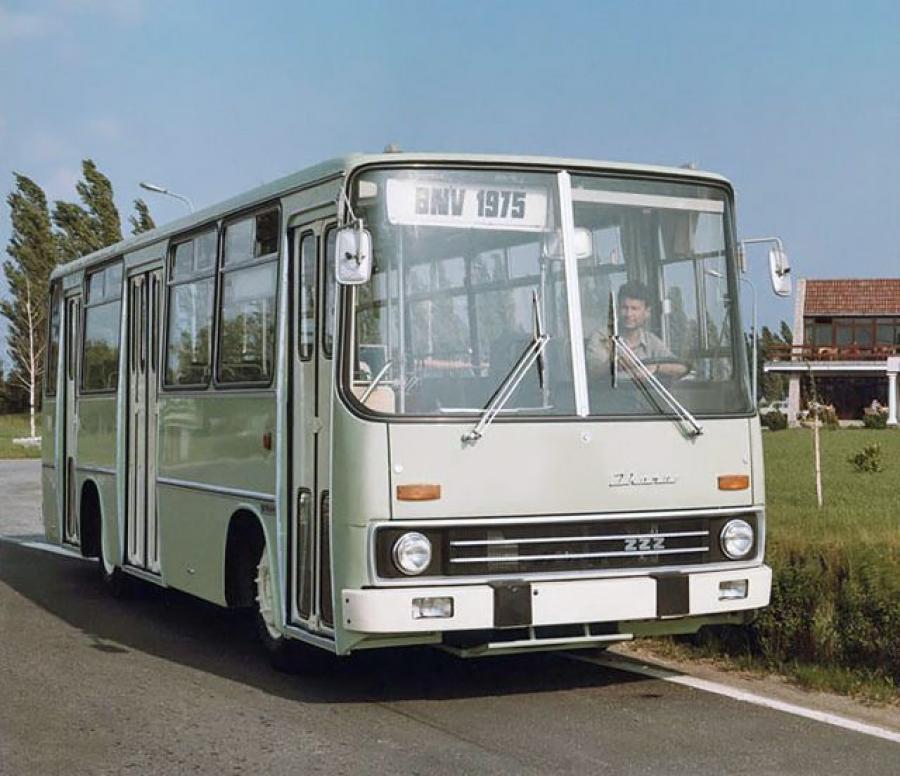  Ikarus 222 1975 года  (фото 7 из 7)